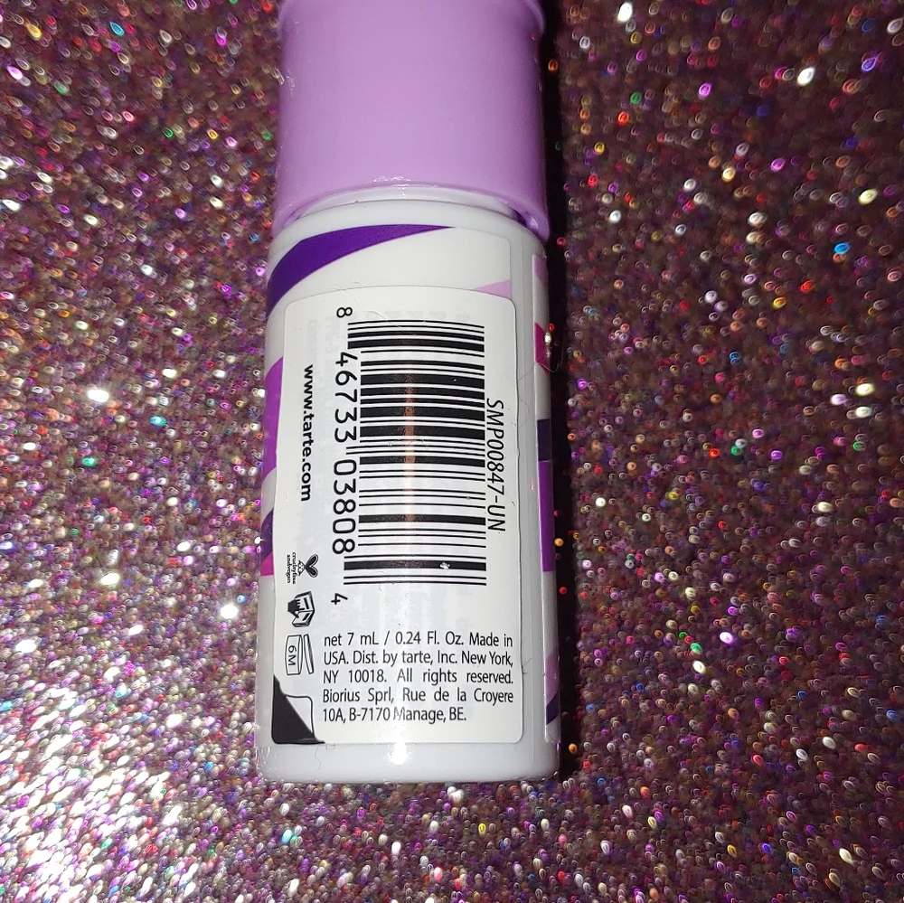 shape tape stay spray vegan setting spray tarte